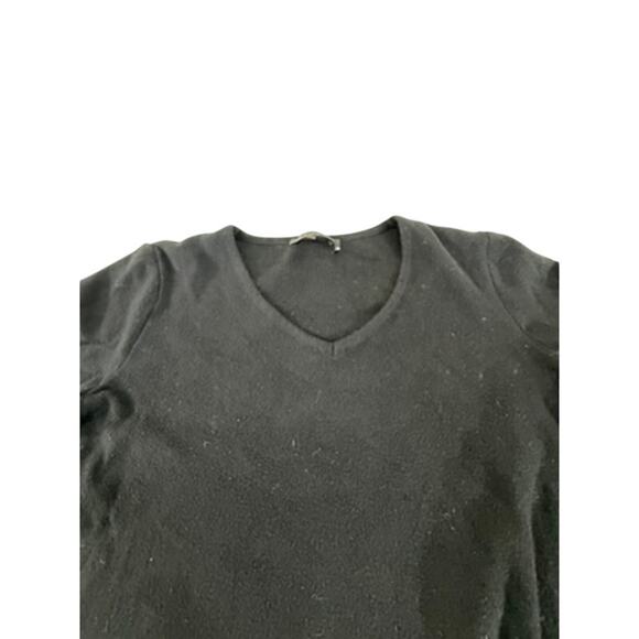 "JANE & JOHN" Women's Sweater SZ M Turkey Boutique Asymmetrical Hem Quiet Luxury - Picture 6 of 10